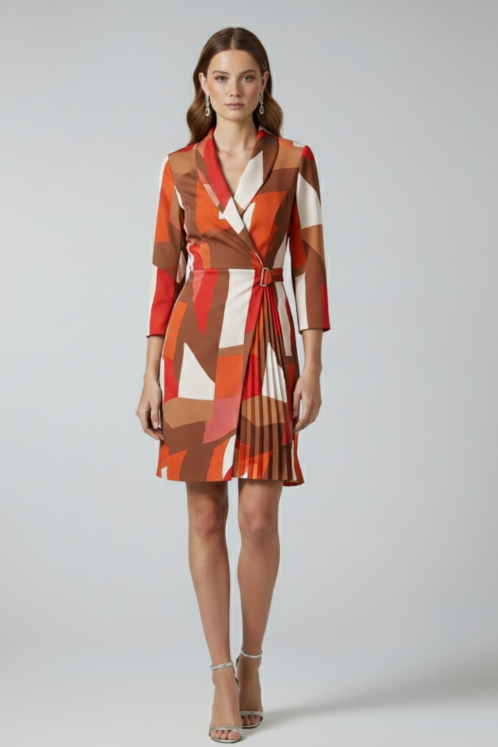 Damska Sukienka Blazerowa z Kołnierzem z Wycięciem i Prostym Dołem