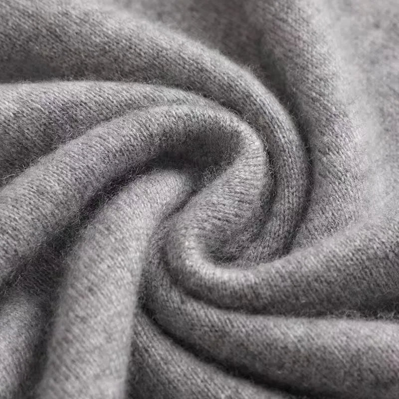 Męski gładki sweter z okrągłym dekoltem i długimi rękawami