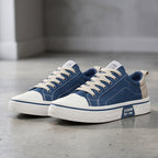 Unisex-sneakers med snøring og kontrastfarvet sål
