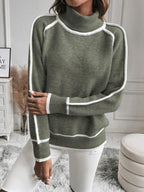 Grøn rullekravesweater til damer med kontrastfarvet kant
