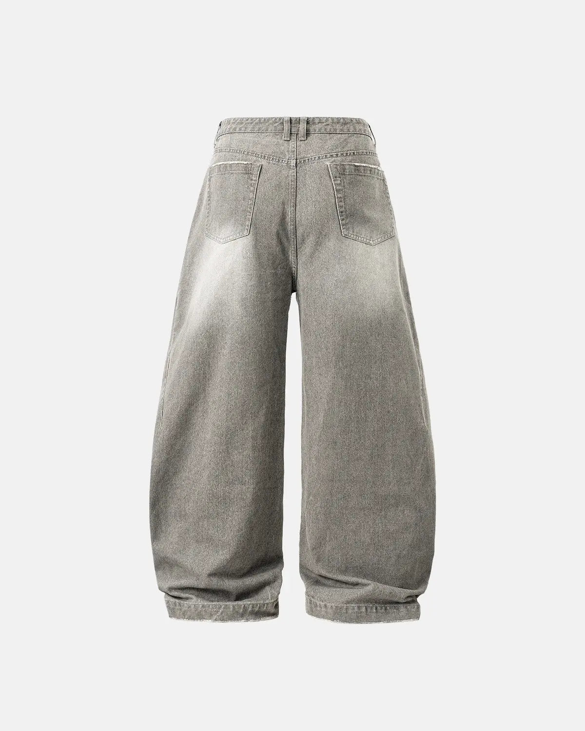 Baggy jeans til damer med tøndeform og høj talje
