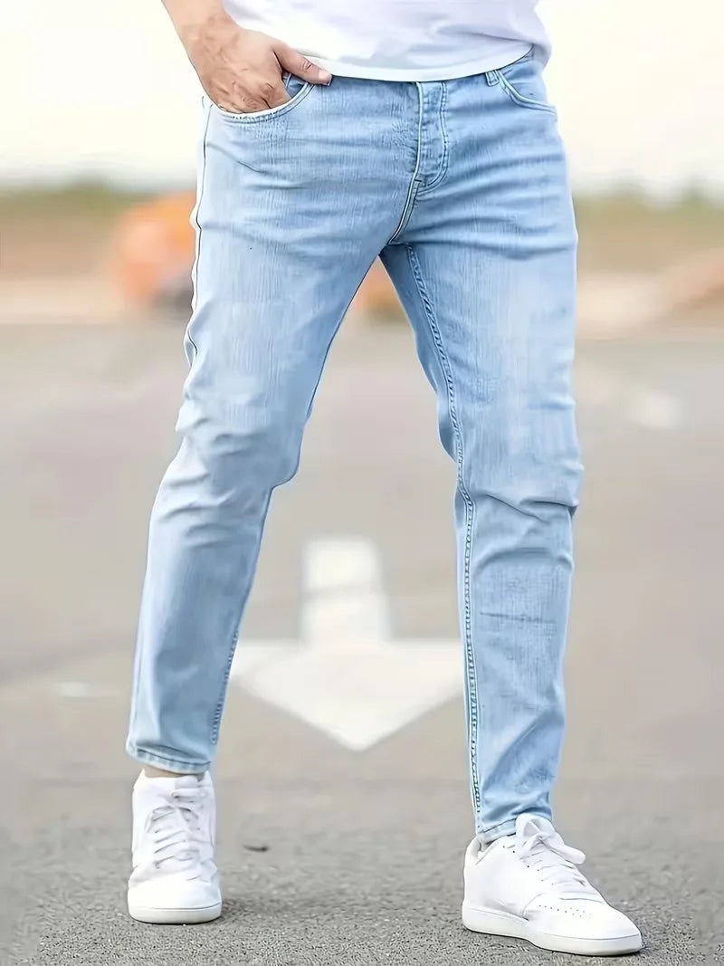 Męskie jeansy slim fit z pięcioma kieszeniami i długimi nogawkami