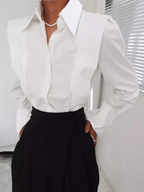 Chemise ajustée femme à col classique, boutonnée