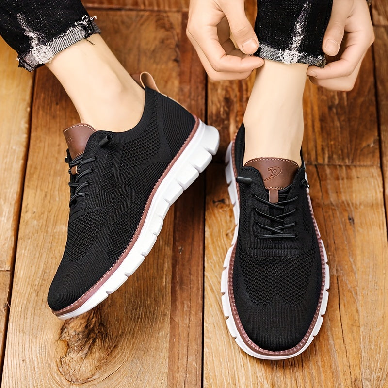 Unisex sneakers med snørebånd og dekorativ sål
