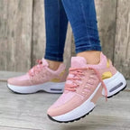 Damskie sneakersy na sznurowadła z profilowaną podeszwą
