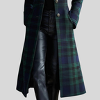 Damski długi płaszcz w granatowo-zieloną kratę ze stójką i guzikami