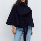 Cappotto donna a mantella con collo alto e cintura