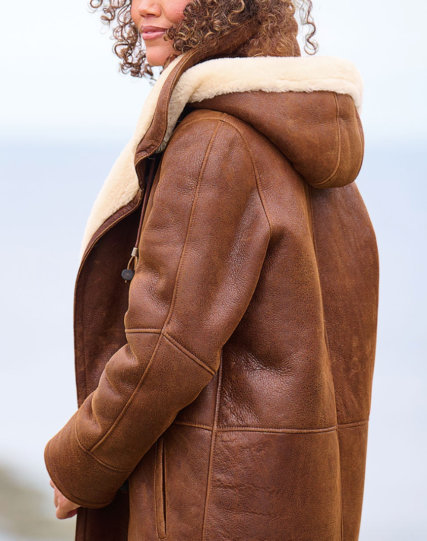 Cappotto donna con cappuccio, marrone, rifinitura chiara