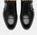 Zapatos monk de hombre con doble hebilla y acabado liso
