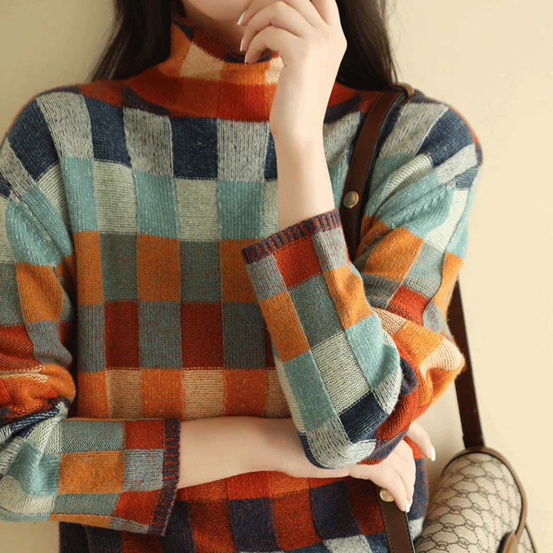Damski sweter z golfem w patchworkowy wzór