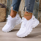 Damskie sneakersy sznurowane z ażurową cholewką i grubą podeszwą