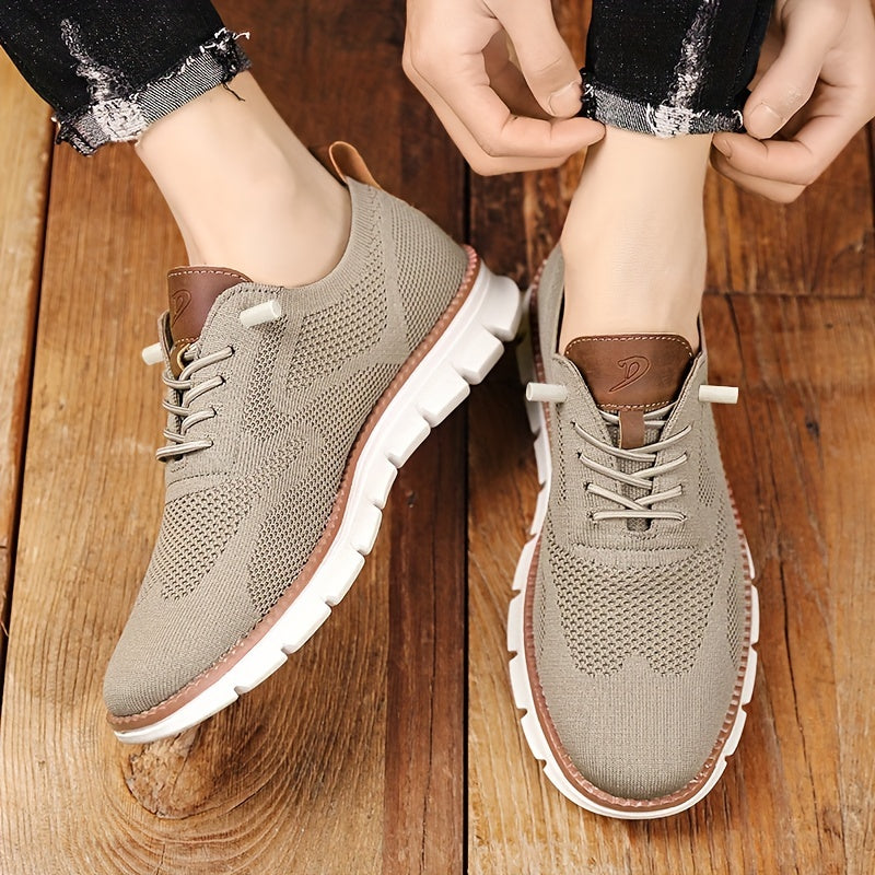 Unisex sneakers med snørebånd og dekorativ sål