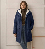 Parka larga impermeable de mujer con capucha