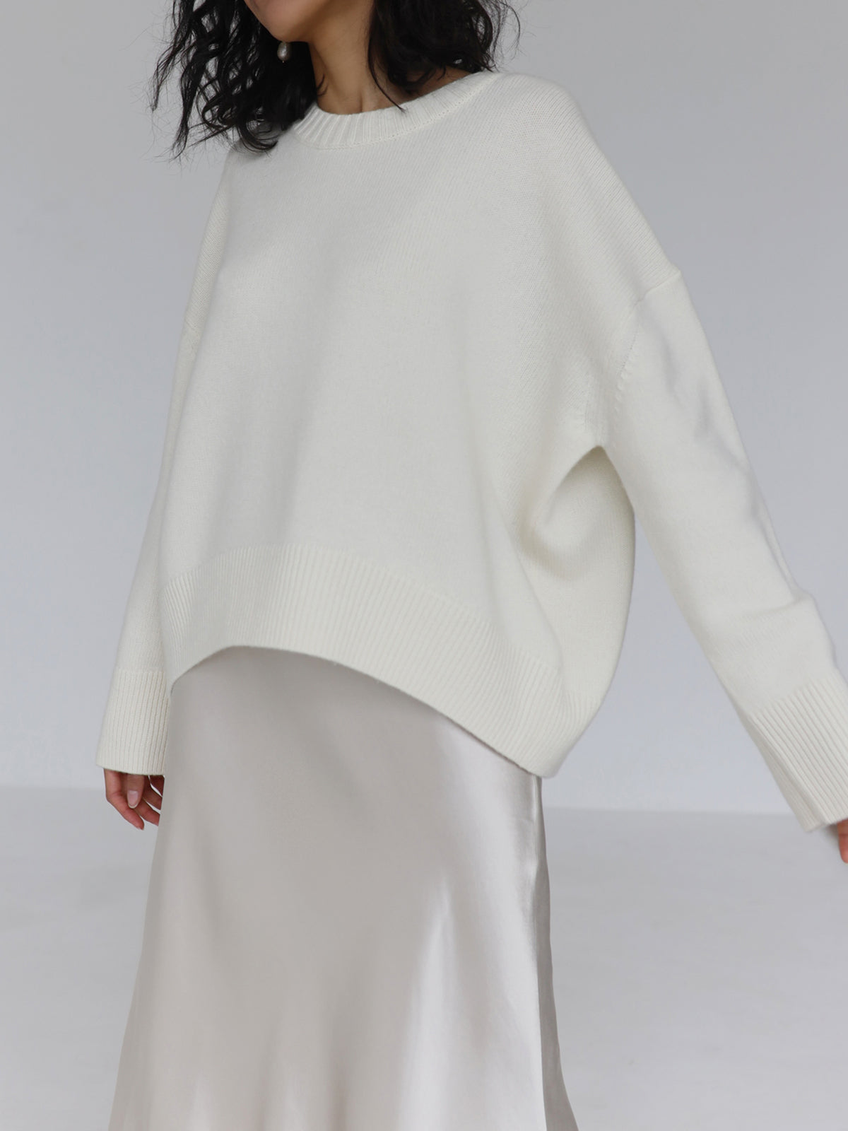 Pull oversize femme col rond, bords côtelés