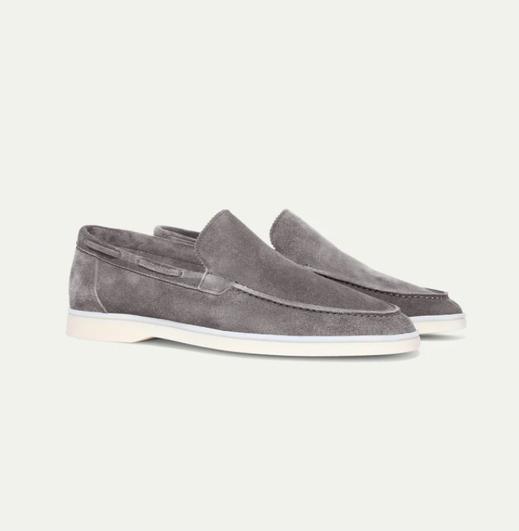 Mocassins de homem sem atacadores com costura decorativa