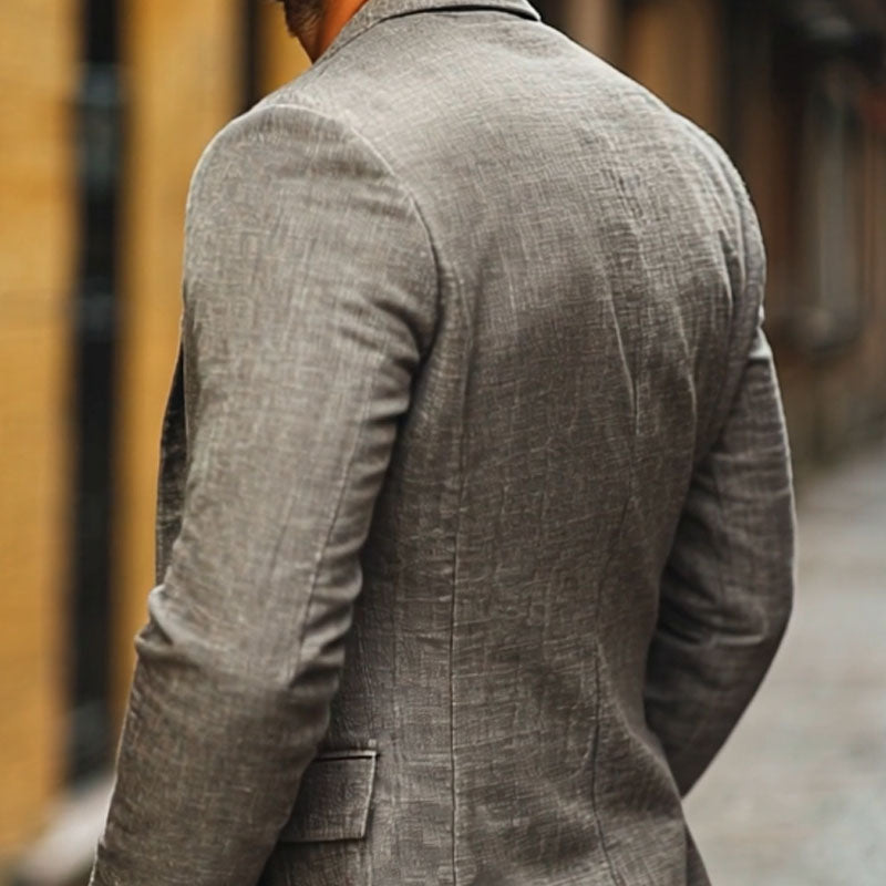 Tætsiddende blazer til mænd med revers og knapper