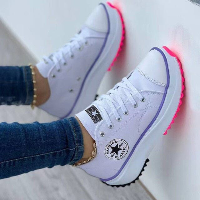 Sneakers donna con lacci e plateau con suola decorativa