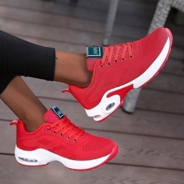 Damskie buty sportowe sznurowane z teksturowaną cholewką i grubą podeszwą