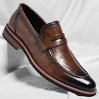 Mocassins penny de homem com costuras e salto baixo