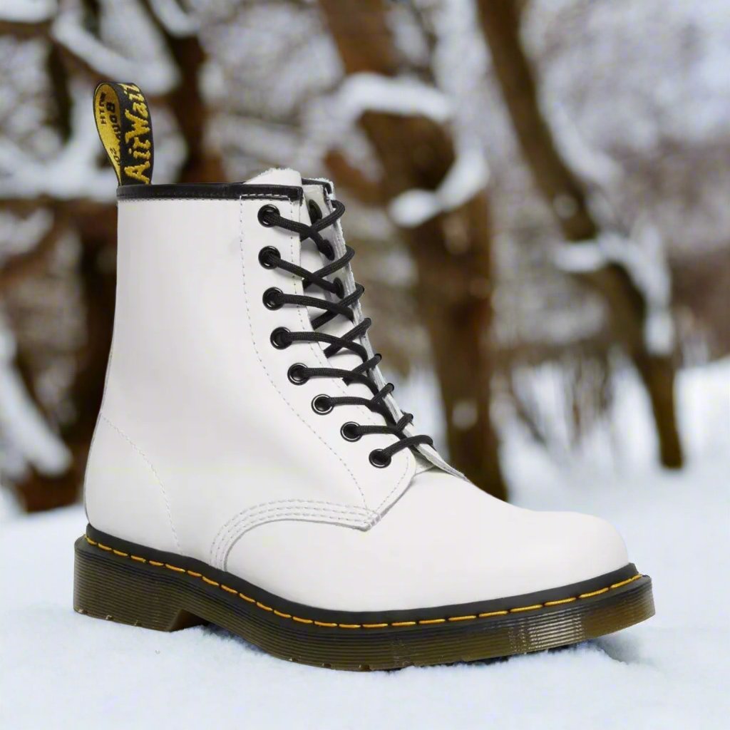Botas militares de hombre con cordones y caña alta