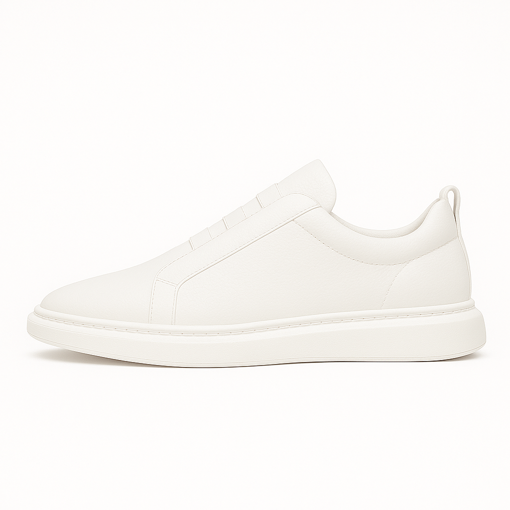 Damskie sneakersy wsuwane z granatową lub białą cholewką i jasną podeszwą