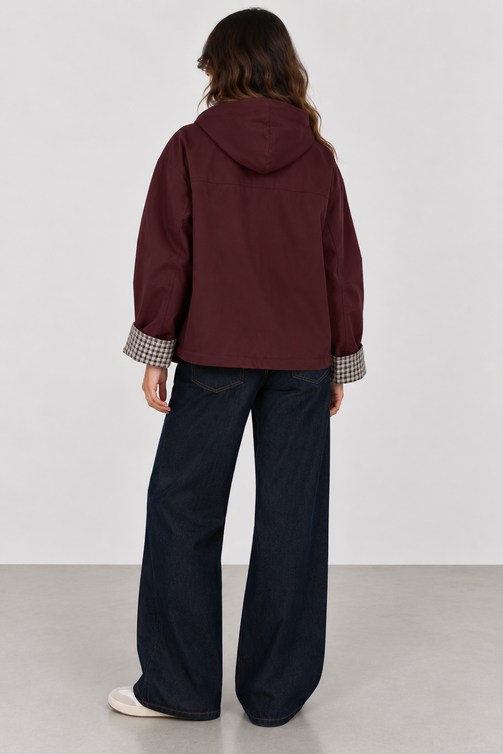 Veste courte femme à capuche et carreaux, bordeaux