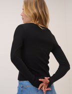 Sort cardigan til damer med blondekant ved halsen