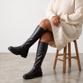 Botas altas de mujer negras con tacón bajo