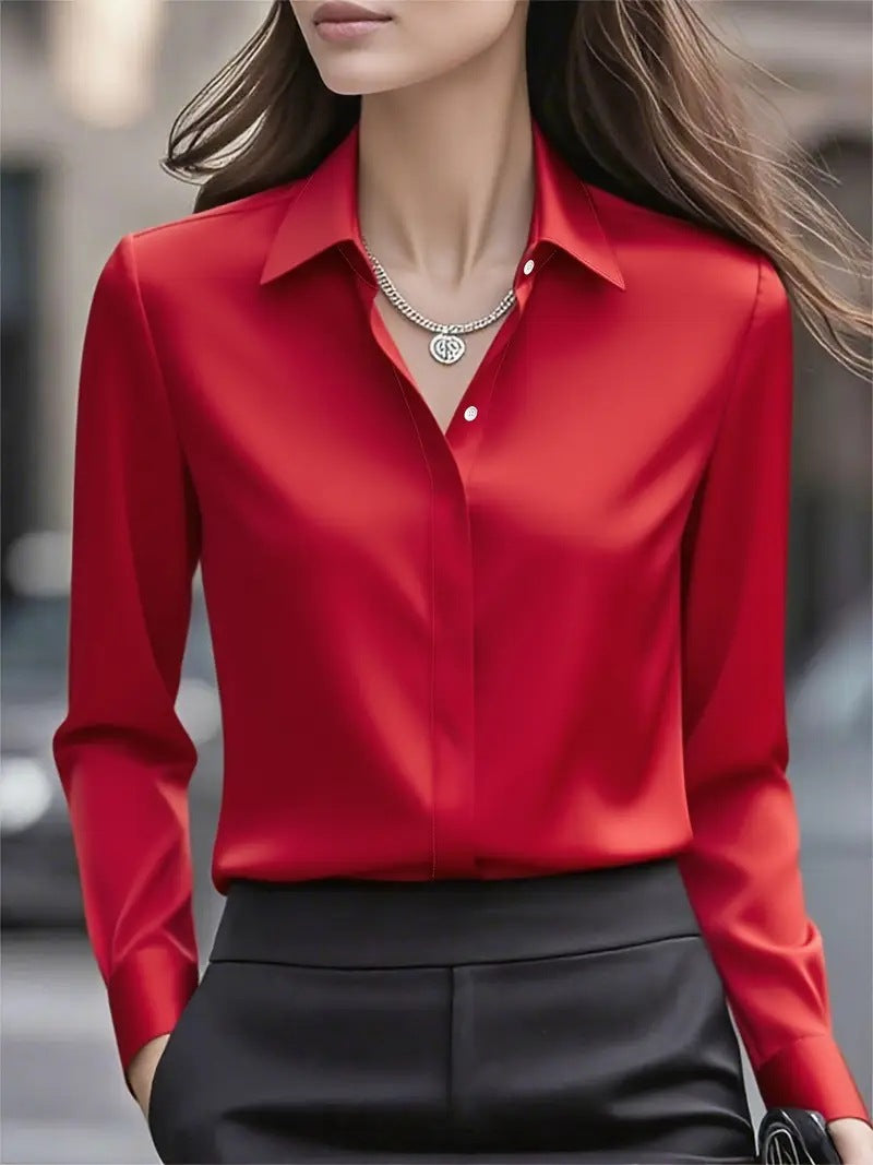 Camicetta donna con colletto classico e maniche lunghe