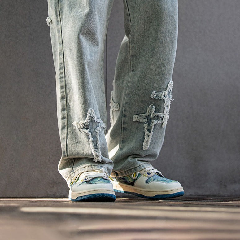 Sneakers unisex med malet tryk og snøring