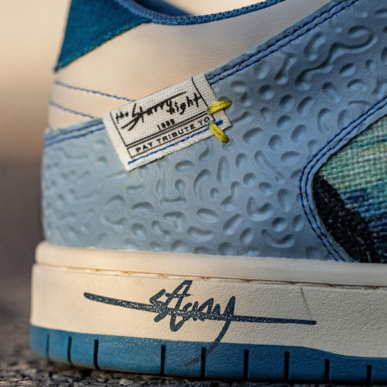 Sneakers unisex med malet tryk og snøring