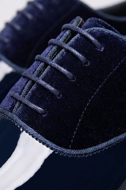 Pantofi Oxford bărbătești lăcuiți cu finisaj velur