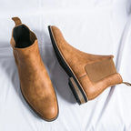 Botins Chelsea unissexo com biqueira amendoada