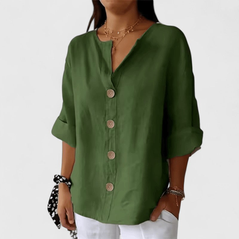 Blusa de mulher com botões, decote em V e manga 3/4