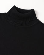 Maglione uomo a collo alto aderente con maniche lunghe