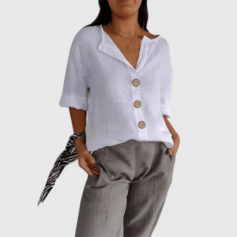 Blusa de mulher com botões, decote em V e manga 3/4