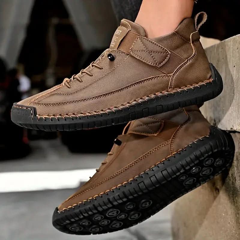 Damskie sneakersy sportowe z sznurowaniem, paskiem na rzep i płaską bieżnikowaną podeszwą