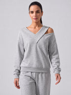 Sweatshirt til damer i grå med V-hals og bar skulder