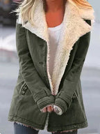 Veste d'hiver femme à finition duveteuse, coupe droite