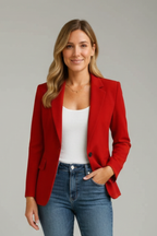 Blazer de mulher com gola recortada
