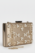 Clutch til damer med blomsterbroderi af perler og kæde