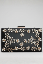 Clutch til damer med blomsterbroderi af perler og kæde