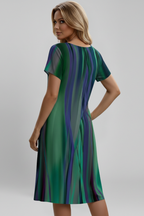 Rochie de damă cu decolteu rotund și mâneci scurte