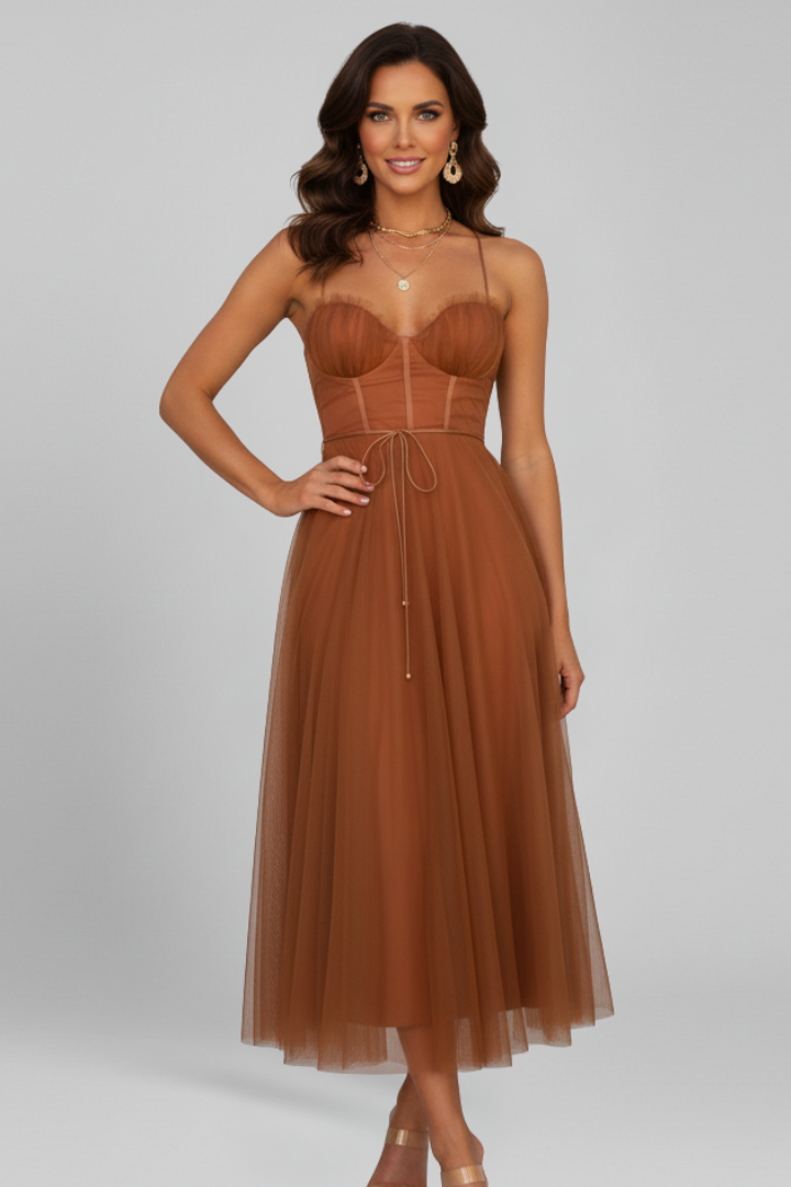 Robe femme bustier corset et bas en tulle