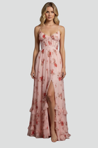 Vestido largo de mujer de flores con tirantes finos y abertura