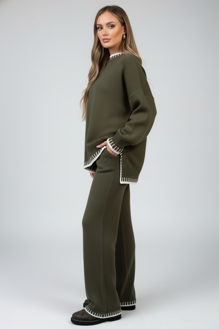 Damski Dzianinowy Komplet Loungewear z Luźnym Topem i Szerokimi Nogawkami