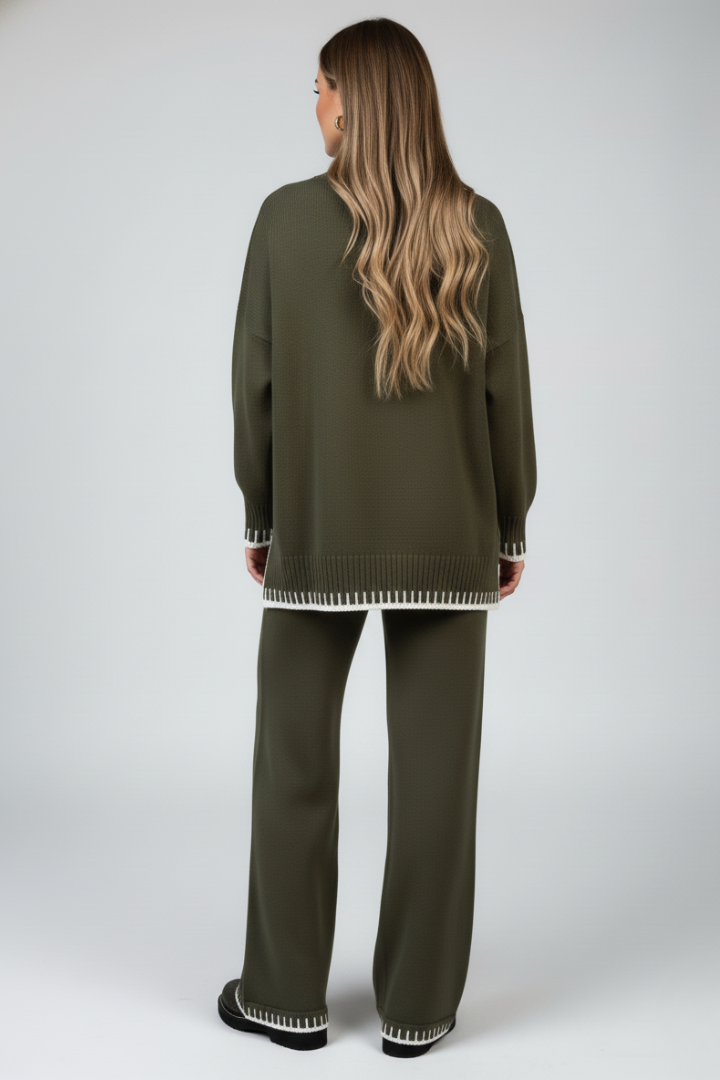Damski Dzianinowy Komplet Loungewear z Luźnym Topem i Szerokimi Nogawkami