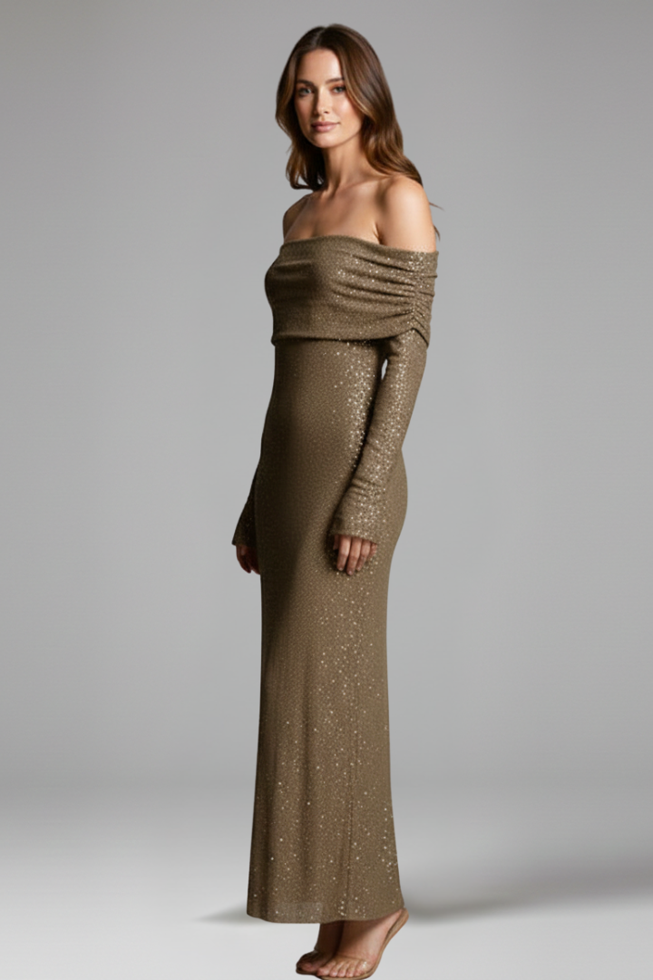 Vestido maxi de mulher com ombros a descoberto e mangas compridas