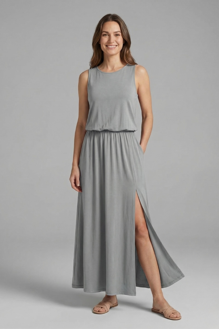 Vestido maxi de mulher com decote redondo sem mangas