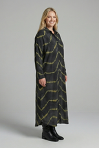 Vestito maxi donna con scollo a V e chiusura a bottoni